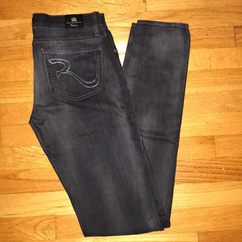 🔥Rock&Republic Black/Gray Skinny Jeans Size 27🔥